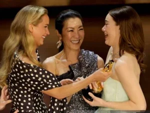 Instagram : Michelle Yeoh clears confusion between her and Emma Stone