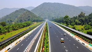 Shutterstock : Travel time on the Kanpur-Lucknow expressway will be reduced to about 40 minutes/Representational