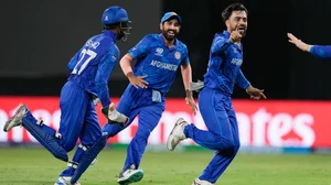 AP/Ricardo Mazalan : Afghanistan celebrate a dismissal against Bangladesh.