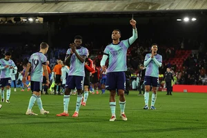 Photo: AP/Ian Walton : English Premier League: Crystal Palace and Arsenal