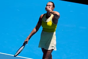 | Photo: AP/Asanka Brendon Ratnayake : Australian Open 2025: Aryna Sabalenka celebrates after defeating Clara Tauson