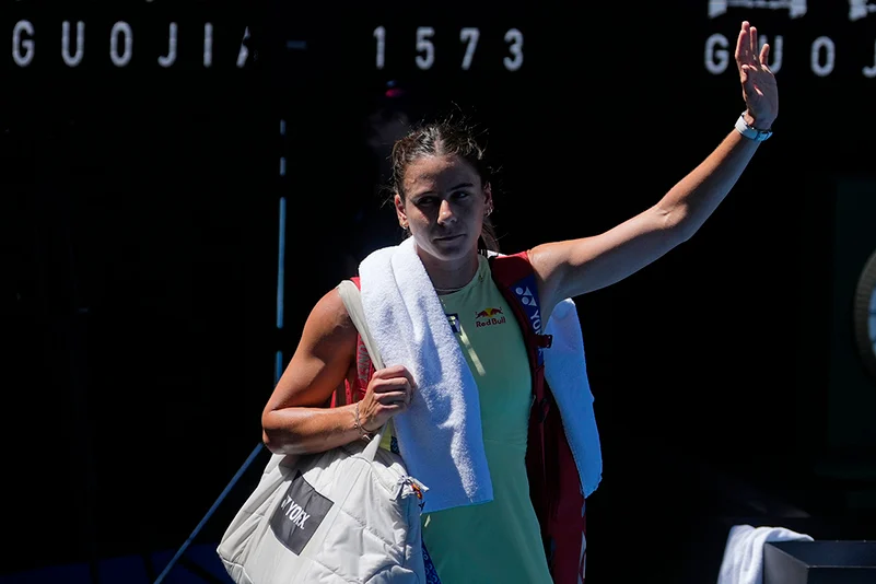 Australian Open tennis championship 2025 quarterfinal - Iga Swiatek vs Emma Navarro