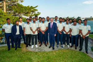 | Photo: PTI : Australian PM with Indian cricket team