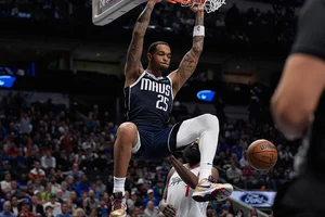 | Photo: AP/LM Otero : Dallas Mavericks vs Los Angeles Clippers