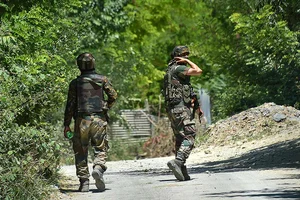 Representative Image  : CRPF ASI dies by suicide in J&K's Reasi.