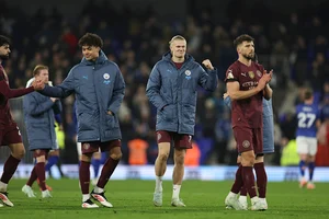 | Photo: AP/Ian Walton : EPL 2024-25: Manchester City's players celebrate team's victory