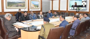 X/@diprjk : CS Sh. Atal Dulloo directs Health & Police Depts to coordinate & ascertain actual causes of deaths in Badhal village. Experts from PGIMER, NIV, NCDC, & others involved.