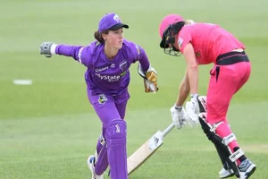 Women's Big Bash League: Hobart Hurricanes' Emily Smith Banned For Sharing Playing XI On Social Media