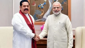 Prime Minister Narendra Modi with Sri Lanka's Mahinda Rajapaksa (File Photo)