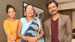 Nawazuddin Siddiqui And Aaliya Siddiqui With Teejan Bai