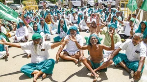 Farmers protest in Trichy 