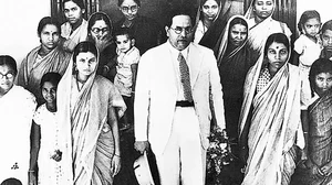 Parallel Struggle: Dr Ambedkar with women delegates of the Scheduled Caste Federation at the Nagpur conference