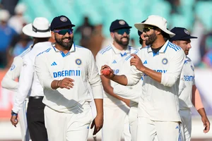 | Photo: AP/Ajit Solanki : India Vs England 3rd Test, Day 4