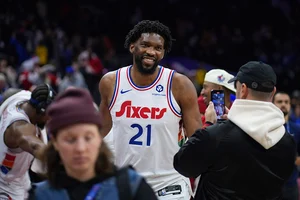 Photo: AP/Matt Slocum : Joel Embiid Basketball