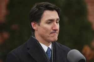 AP : Canadian Prime Minister Justin Trudeau resigns |