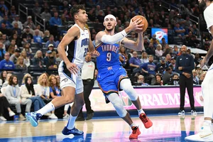 Photo: AP/Kyle Phillips : NBA Basketball Game: Oklahoma City Thunder vs Orlando Magic 