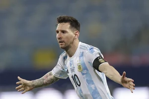 FIFA World Cup Qualifiers: Lionel Messi Scores Hat-trick As Argentina Blank Bolivia; Brazil, Uruguay Win