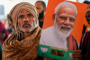 | Photo: PTI/Shahbaz Khan : PM Modi's rally in Delhi