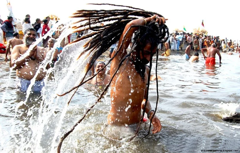 Sadhu performing Shahi Snan