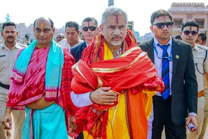 | Photo: PTI : S Jaishankar visits Shree Jagannath Temple