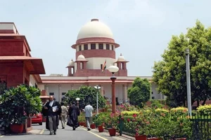 Supreme Court Asks Farmers To Temporarily Suspend Protest Or Shift From Highways