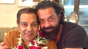 Instagram : Bobby Deol, Dharmendra