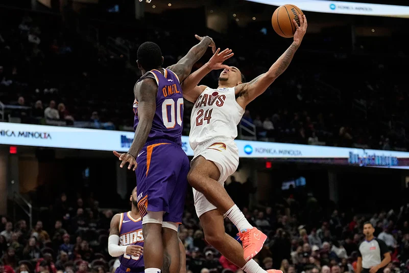 NBA: Phoenix Suns vs Cleveland Cavaliers