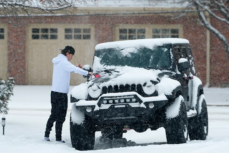 US Winter Blast Weather photos: Denver snowfall