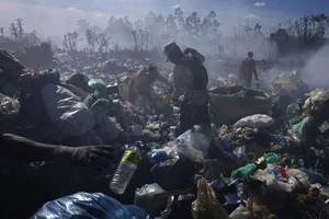 Nations Convene In South Korea To Finalize Plastic Pollution Treaty