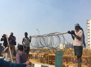 Ghazipur Border: Police Removing Barricades, Concertina Wires Installed Last Year At Farmers' Protest Site