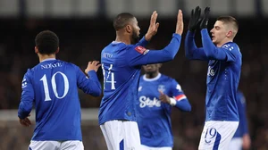 Everton celebrate Beto's goal