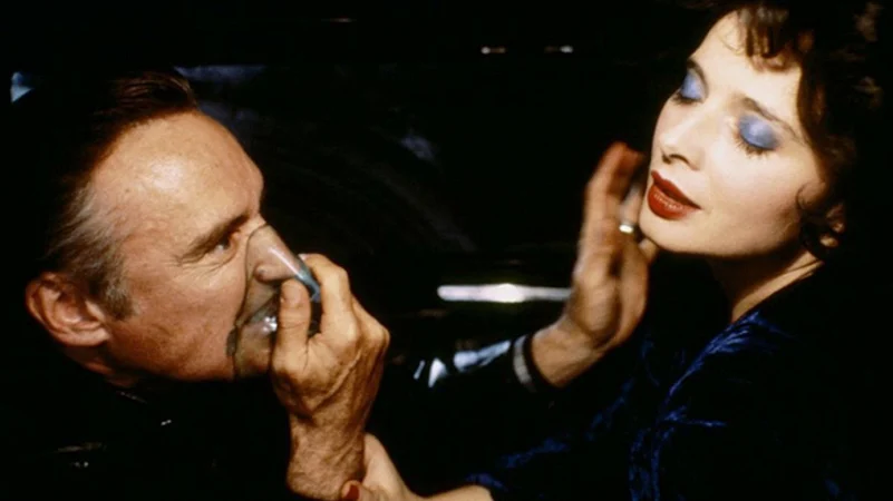 A still from Blue Velvet