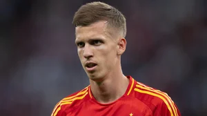 Dani Olmo could be available to make his Barcelona debut this weekend