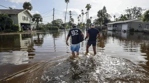 AP : Hurricane Helene batter Florida