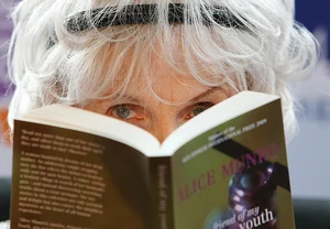 Getty Images : Canadian Author Alice Munro at a press conference at Trinity College, Dublin