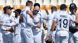 England completed an emphatic win over Pakistan.