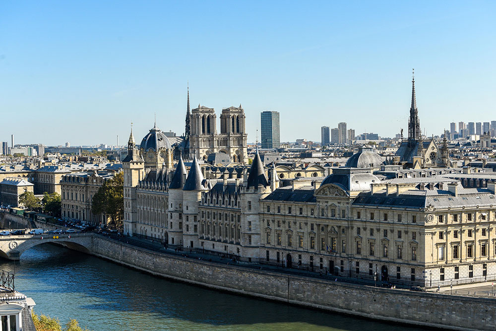 Cheval Blanc Paris - Panoramic views of the city