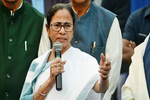 West Bengal CM Mamata Banerjee 