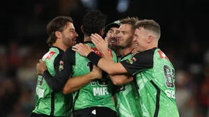 Photo: X | Melbourne Stars : Melbourne Stars players celebrating a wicket.