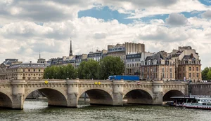 Jonathan Barsook/Flickr : Pont Neuf