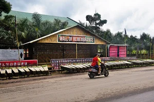 Photo: Sandipan Chatterjee : In Memory: Wall of Remembrance of the recent incidents of violence between the Kukis and the Meiteis at Churachandpur, Manipur