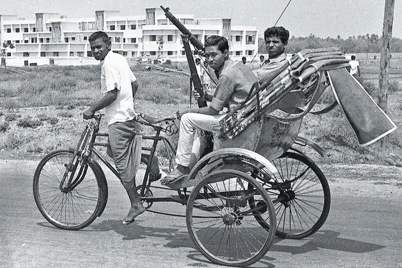 Fighters head for battle in Jessore, East Pakistan, on April 2, 1971