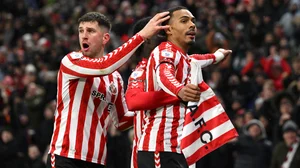 Sunderland celebrate Wilson Isidor's goal against Portsmouth