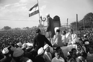 What India Lost: Nehru’s Respect For Parliamentary Methods And Deference To Opposition Views