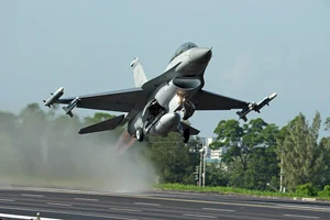 Taiwan Grounds All F-16 Fighter Jets For Checks After One Goes Missing