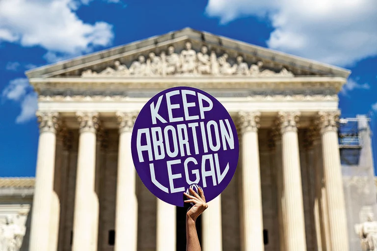 Make it Legit: An abortion rights advocate during a protest outside of the US Supreme Court on June 24, 2024, in Washington, D.C. - Photo: Getty Images